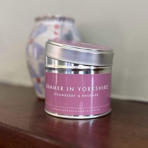 Strawberry & Rhubarb Scented Tin Candle