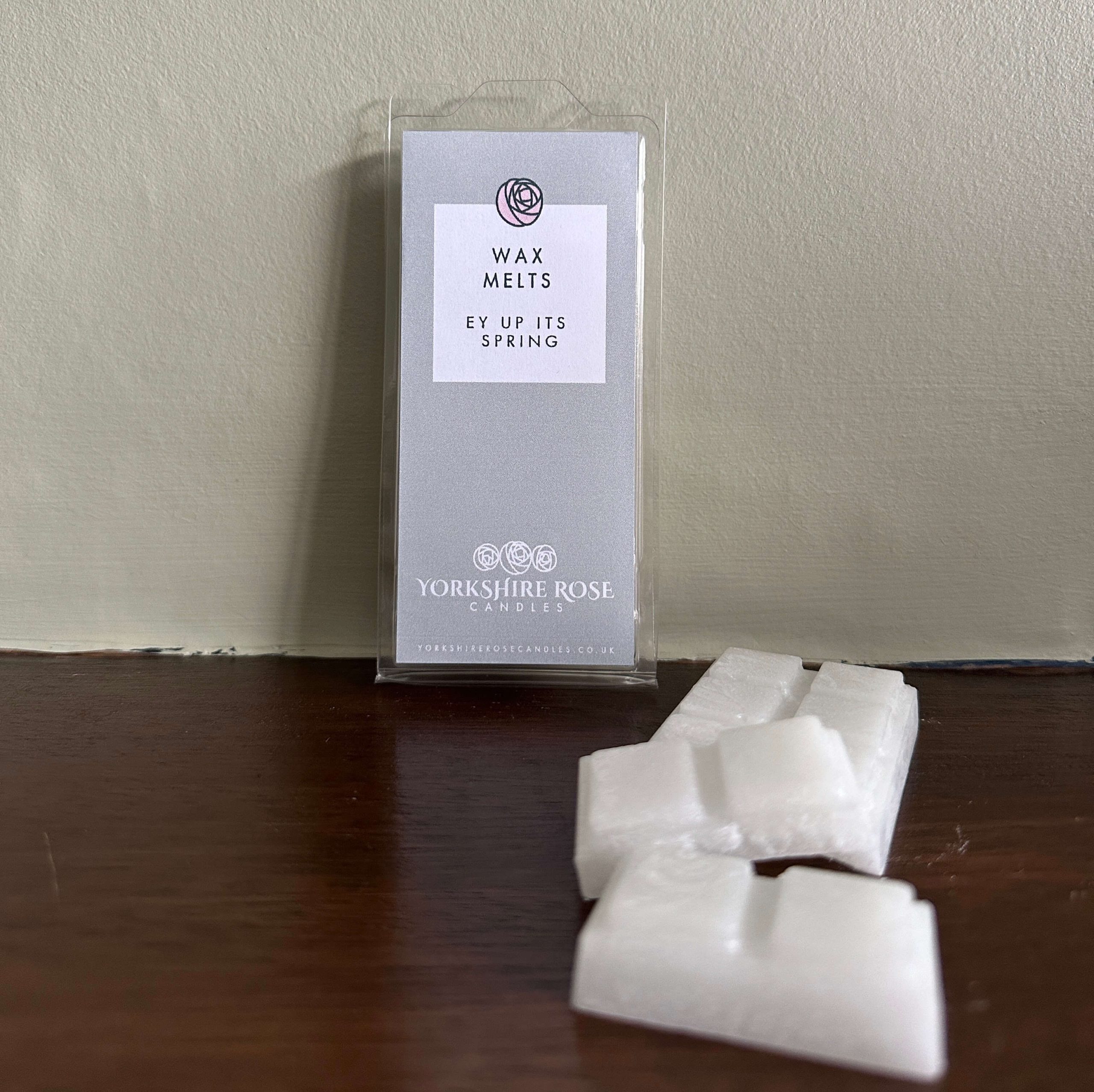A spring wax melt in hawthorn & geranium